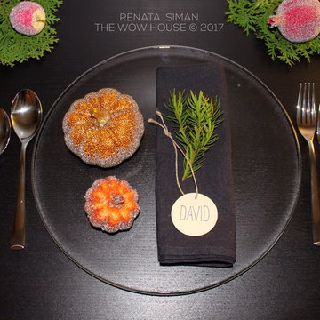 HOLIDAY DECORATING SERVICES