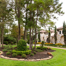 Circle Driveway Landscaping