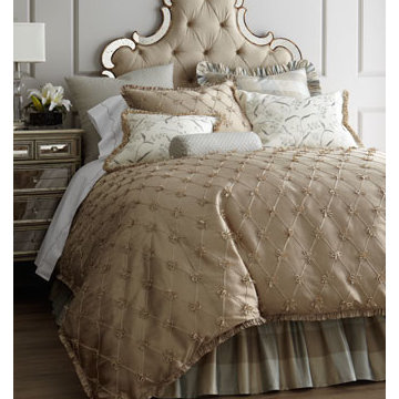 Jane Wilner Designs "Willoughby" Bed Linens