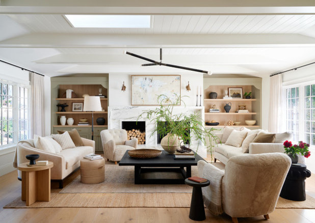 Beach Style Living Room by Mindy Gayer Design Co.