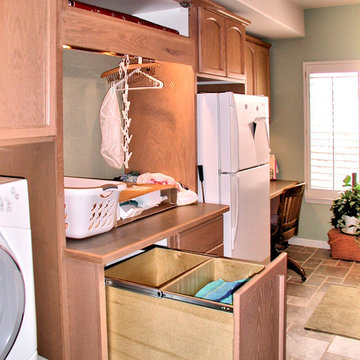 Killer Laundry and Craft Room
