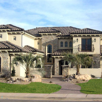 Mix of multiple exterio pictures