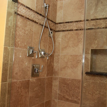 Massage Jacuzzi Master Bathroom