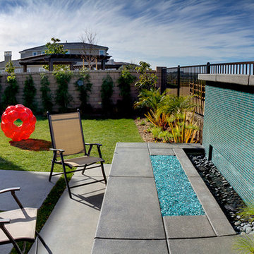Del Sur 2 - Coordinating Water Water And Fire Pit
