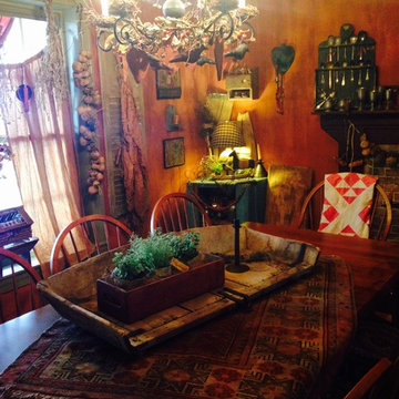 Primitive Decorating