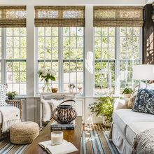 White sofa horse table