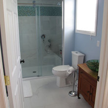 Bathroom with 18x18 tiles
