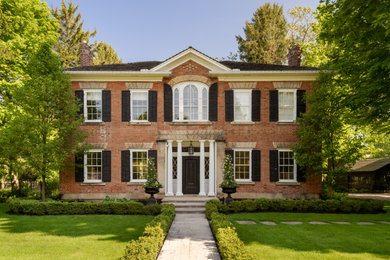 Example of a classic exterior home design in Toronto