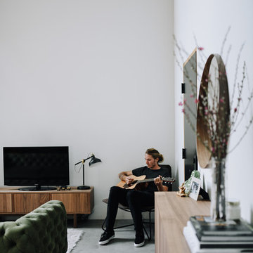 Modern Living Space In North Park's Arts District