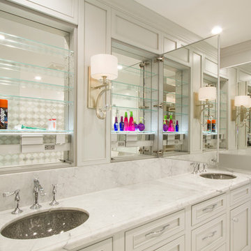 Waterfront Beautiful Bathroom