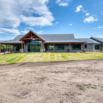 Lone Pine Lodge