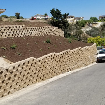 Hillside Retaining Wall & Slope Rebuild – Camarillo, CA