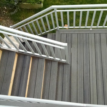 Couple Decks and Outdoor living areas