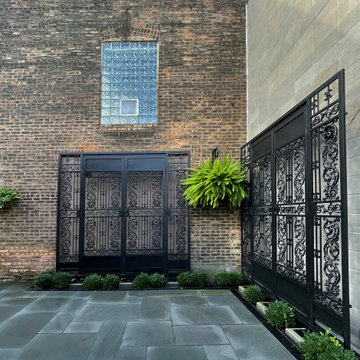 Commercial Building with an incredible hidden L-shaped terrace - Evanston
