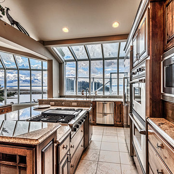 Panoramic Bluff Views