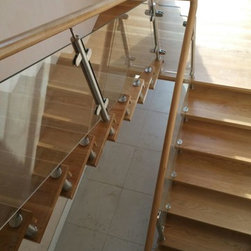 Cantilevered floating oak staircase - Products