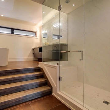 588 Conacher Dr.