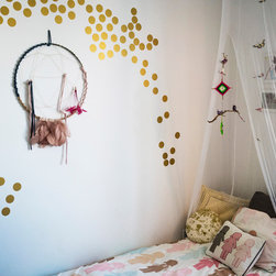 A girl's bed - Baby And Kids