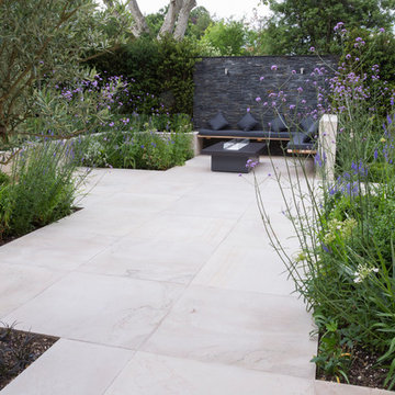 Contemporary Living, Contemporary Garden and Courtyard