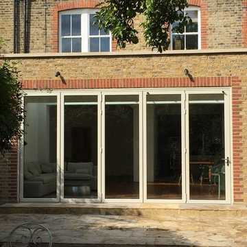 Dukes Ave, W4