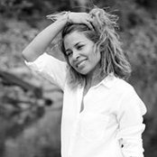 Fabiola Yi's photo