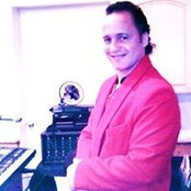Tony Carlucci's photo