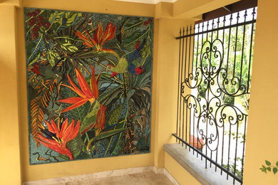 This is an example of a tropical entryway in Brisbane.
