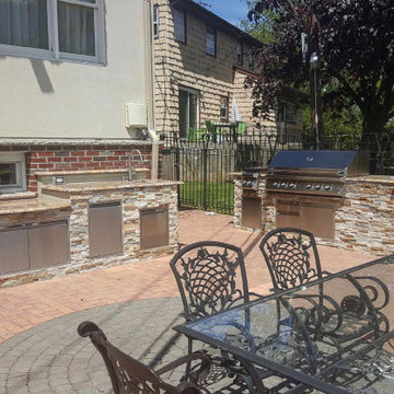 Outdoor Kitchens