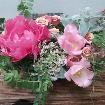 Slow Flowers May Inspiration: Floral Design with Seasonal Peonies