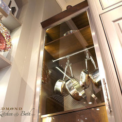 Showroom at Hahn Appliance - Kitchen Drawer Organizers