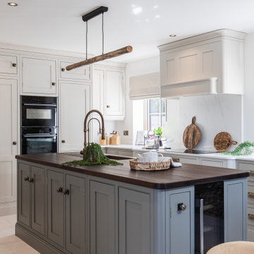 Two Bedroom Flint Cottage in Small Development