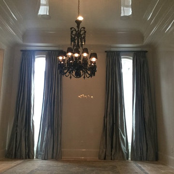 High-gloss Fine Paints of Europe Dinning Rooms