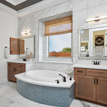 Austin, Texas | Hidden Oaks at Berry Creek – Signature Cardinal Owner’s Bathroom