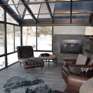 Wintergarten mit Gaskamin und Oberlicht Ideen, Design & Bilder - Juli