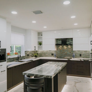 White Lightning, Weston Florida