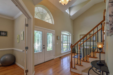 Example of an entryway design in Other