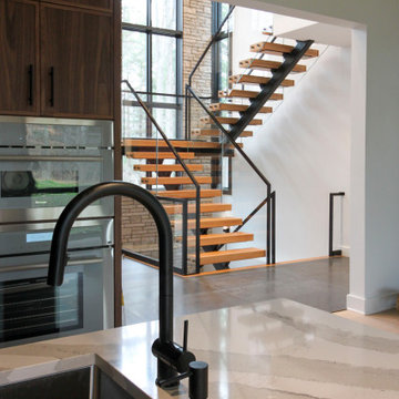 Project #98 | Modern Mono-beam Staircase with Glass Railing