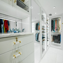 Wagner Way Closet