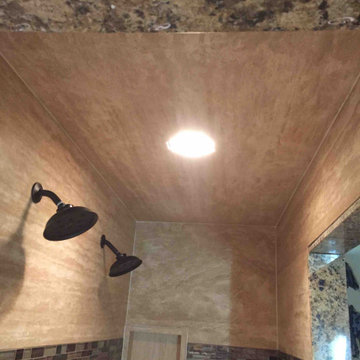 Tubs/ Showers
