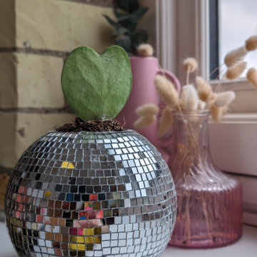 Bow Brook - Playful former school