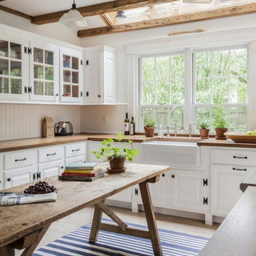 Farmhouse Kitchen Designs