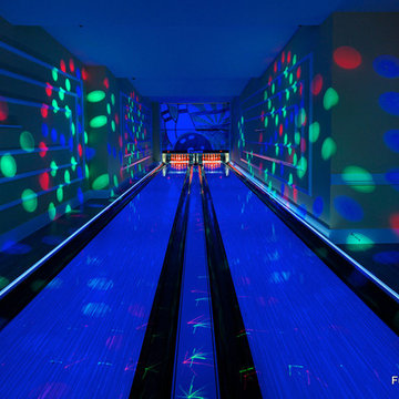 Home Bowling Alley - Reunion, FL