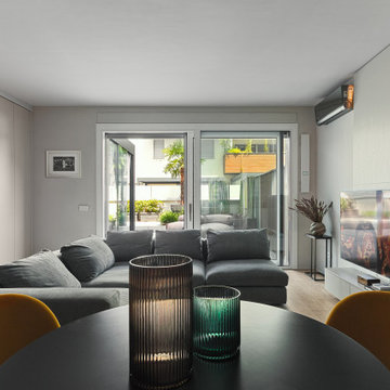 Appartamento flessibile con parete mobile e terrazzo abitabile – Milano Magenta