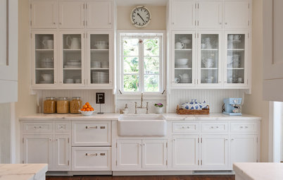 In the Clear: Why See-Through Kitchen Cabinets Make Sense