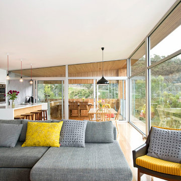 Highway House by Room 11