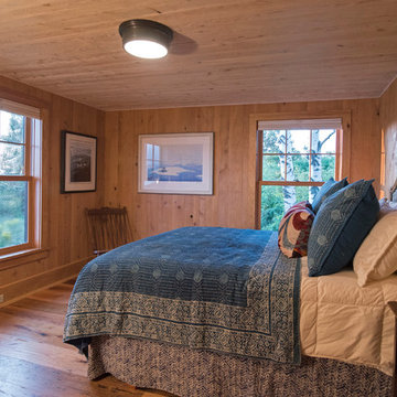 Eel Bay Island Boathouse with Living Quarters