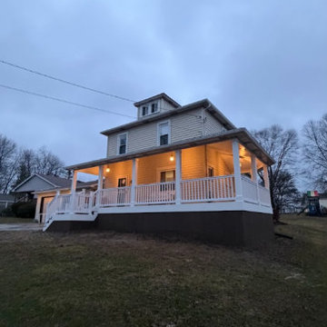 Traditional Wraparound Covered Porch