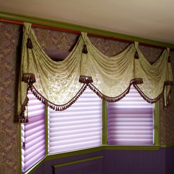 HUNTER DOUGLAS - Products