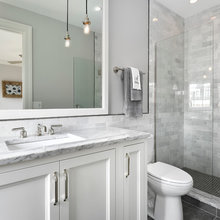 Hamptons Guest Bath