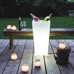 Serralunga - Kabin High Planter Illuminated by Serralunga - Outdoor Lighting